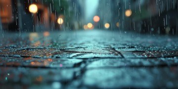 雨时而因哭泣到底是哪首歌？